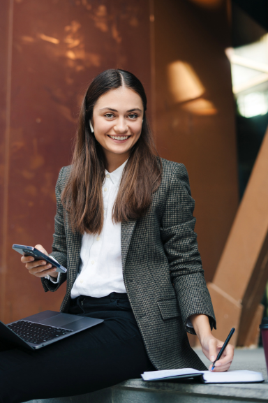 a young personal assistant Maison Helya takes notes for her client