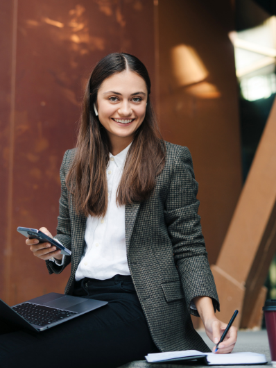 a young personal assistant Maison Helya takes notes for her client